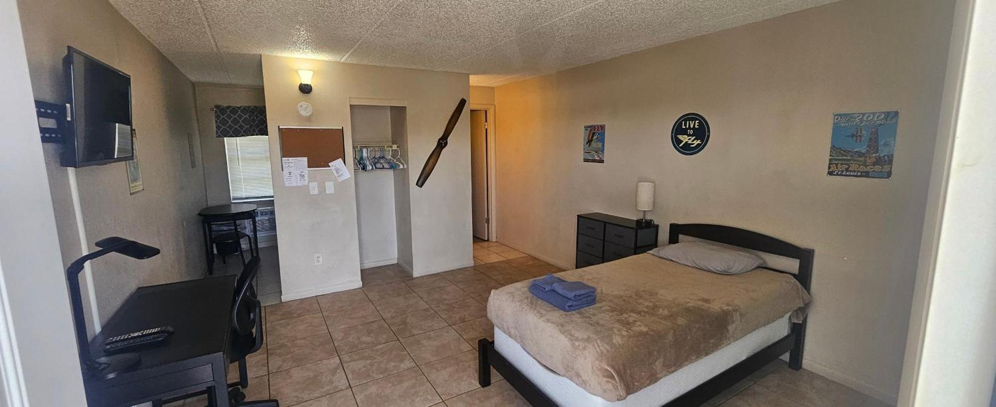 Sebastian Gardens Inn & Suites Экстерьер фото